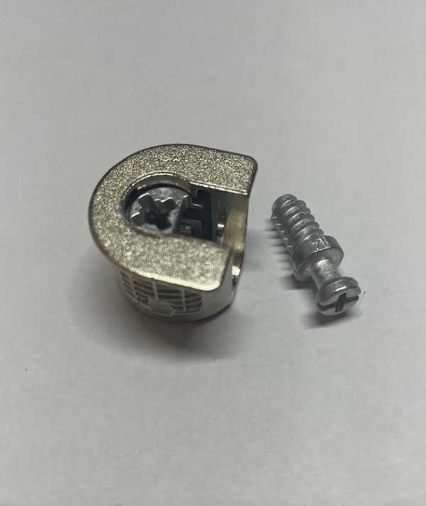GIUNZIONE MG10170 A PERNO+COPRIFORO